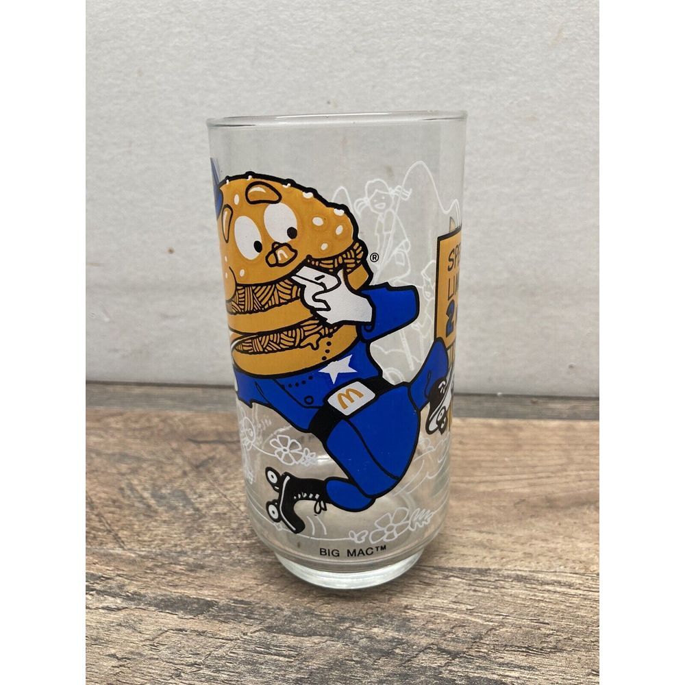 Vintage 1977 Big Mac McDonalds McDonaldland Action Series 16 oz Collectors Glass